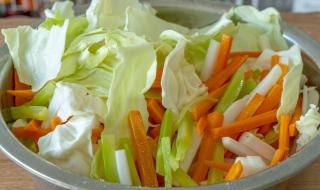 酸泡菜的腌制方法 泡菜的腌制方法